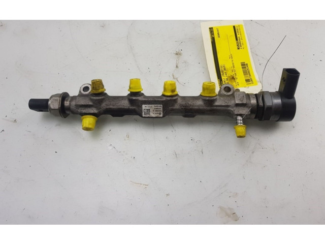 Топливная рампа Audi A3 S3 8V для двигателя DEJA