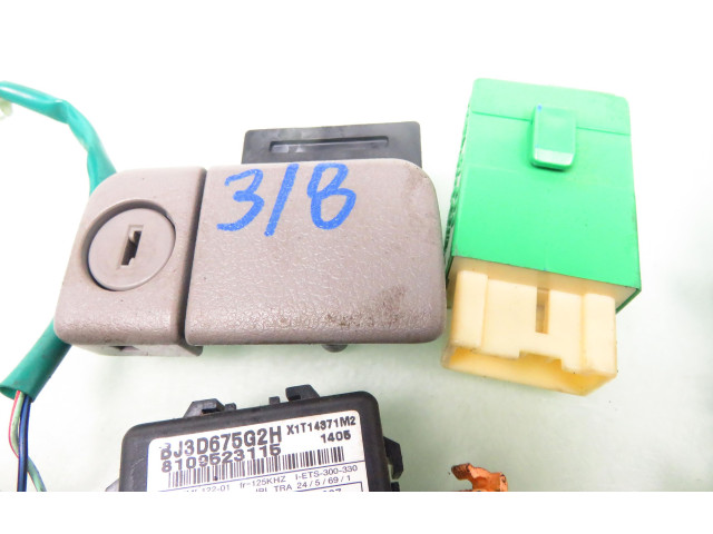 Блок управления двигателем Блок управления BJ3D675G2H, 2797000811 Mazda Premacy