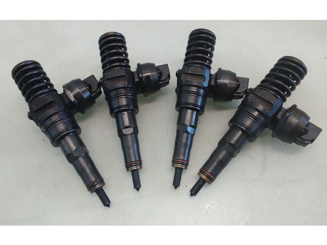 Комплект форсунок 038130073AG    Volkswagen Jetta V   