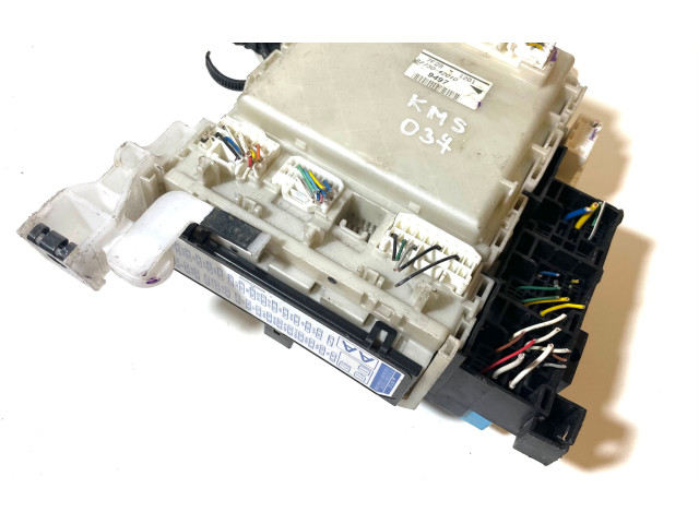 Pojistková skříňka 8273042010 Toyota RAV 4 (XA30) 2008