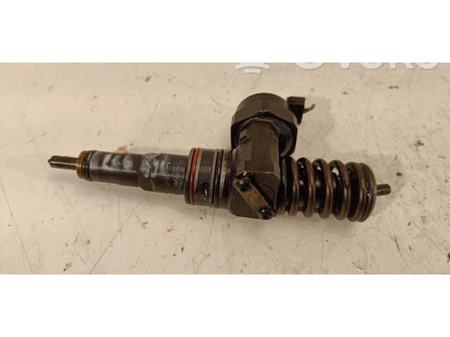 Vstřikovač 038130073F Volkswagen Passat Alltrack ATJ