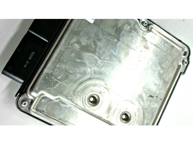 Блок управления двигателя 8K0907401B Audi A5 8T 8F