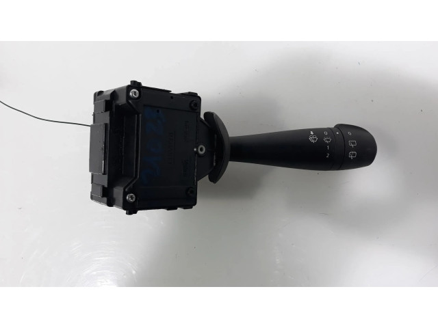 Ручка стеклоочистителей 8201168003 Dacia Sandero