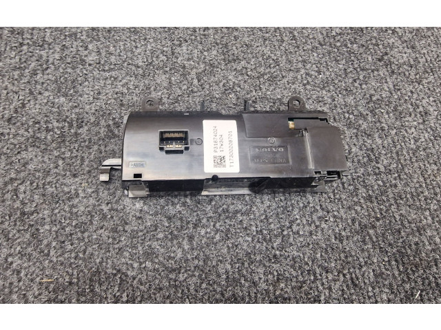 Блок управления климат-контролем 31674024 Volvo XC90