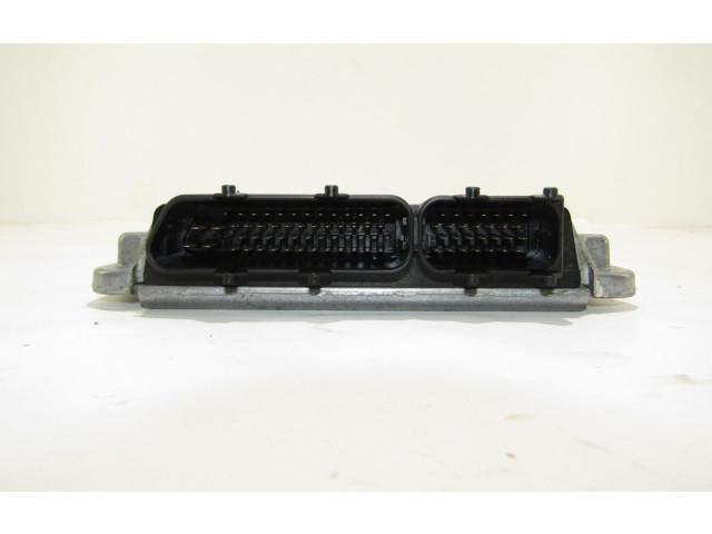 Řídící jednotka 03C906024BA Volkswagen Caddy 2008