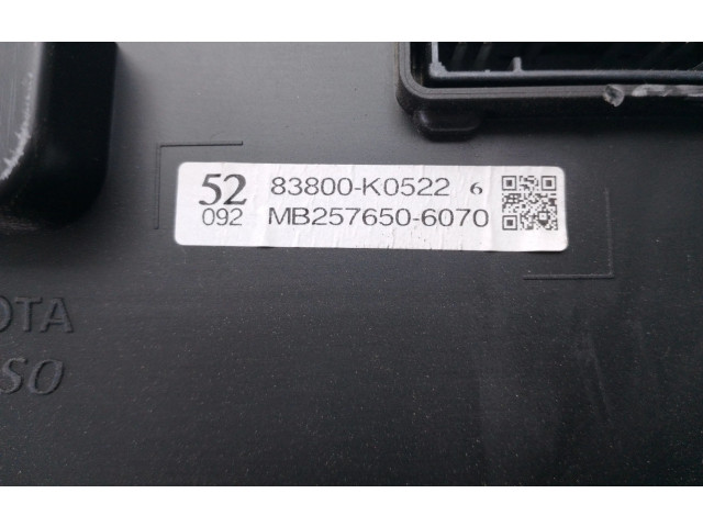 Přístrojová deska Toyota Yaris 2022 83800K0522