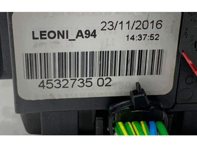 Блок предохранителей     Peugeot 2008 I    