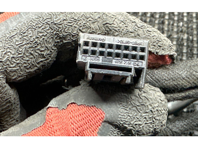 Зеркало электрическое Audi A1 2010 - 2018 года