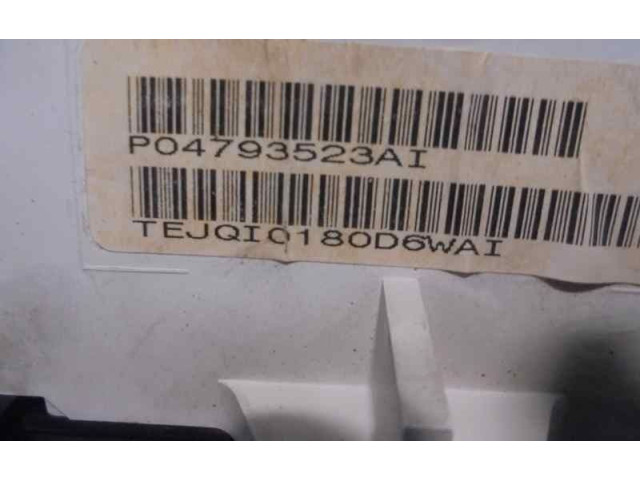 Панель приборов 04812725AB, 04793523AI Chrysler Neon II