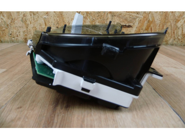 Přístrojová deska Toyota RAV 4 (XA50) 2020 838004A660