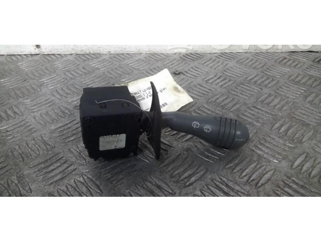 Ручка стеклоочистителей 7700832722   Renault Twingo I