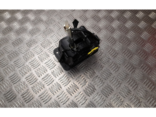 Zpětné zrcátko  Volkswagen Amarok 2017  2H1713025E, H461  