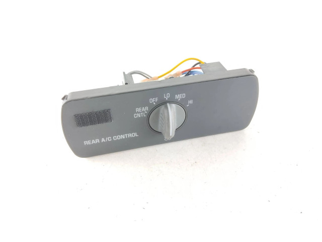 Блок управления климат-контролем 16209345 Chevrolet Tahoe