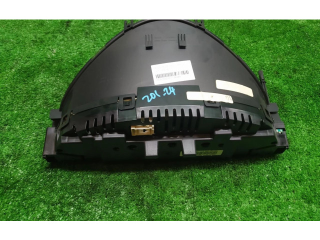 Přístrojová deska Mercedes-Benz C W203 2035401148