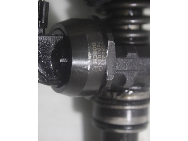 Форсунка 0414720215 Skoda Octavia Mk2 (1Z)