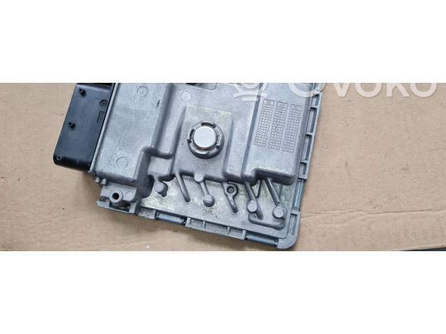 Блок управления двигателя 06K907425J, 5WA1803002 Audi Q3 F3
