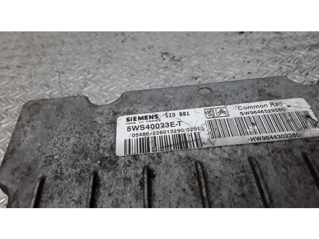 Блок управления двигателя 5WS40023ET Citroen Xsara