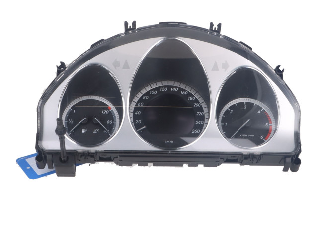 Панель приборов A2049003802   Mercedes-Benz GLK (X204)       