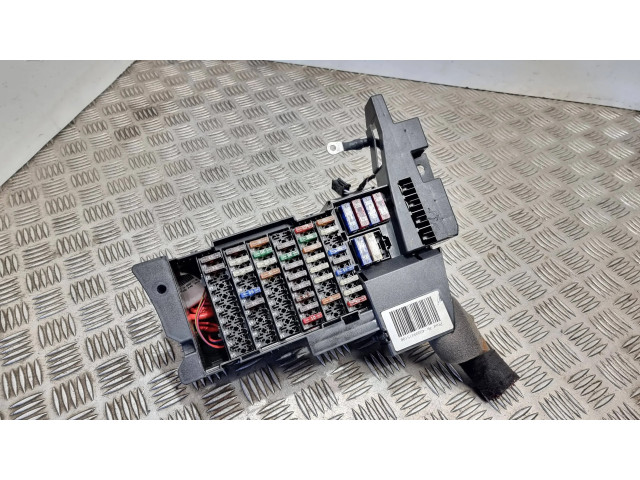 Pojistková skříňka 1695450540 Mercedes-Benz B W245 2008