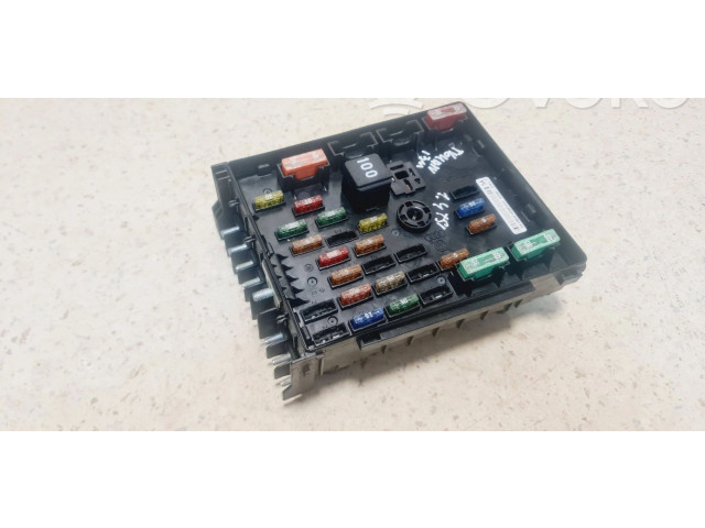   Pojistková skříňka 3C0937125A, 63595743   Volkswagen Tiguan 2013