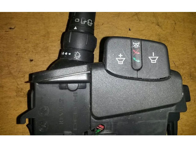 Переключатель дворников Renault Clio III