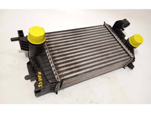 Интеркулер 13283253 Opel Meriva A