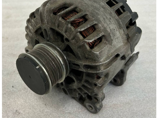 Генератор 03L903023F Volkswagen Golf VI