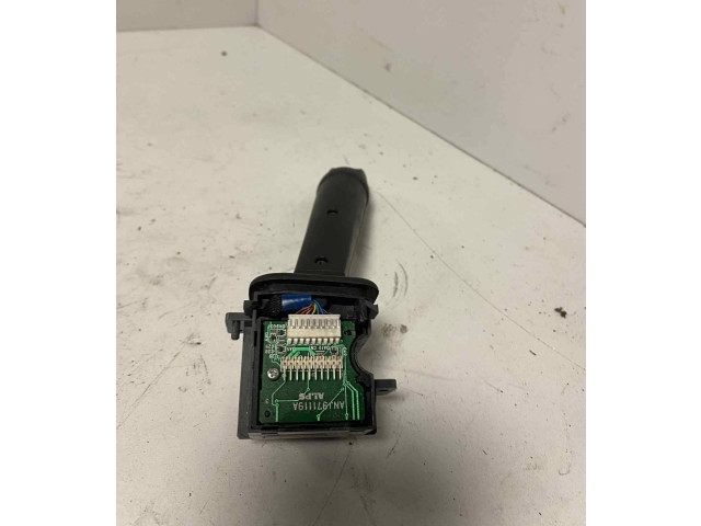 Ручка стеклоочистителей 30669742, 04W53D   Volvo V70