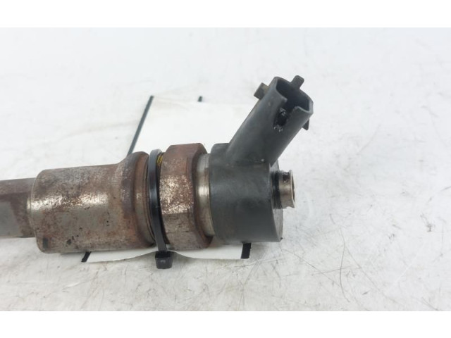 Vstřikovač 0445110221 Toyota Yaris