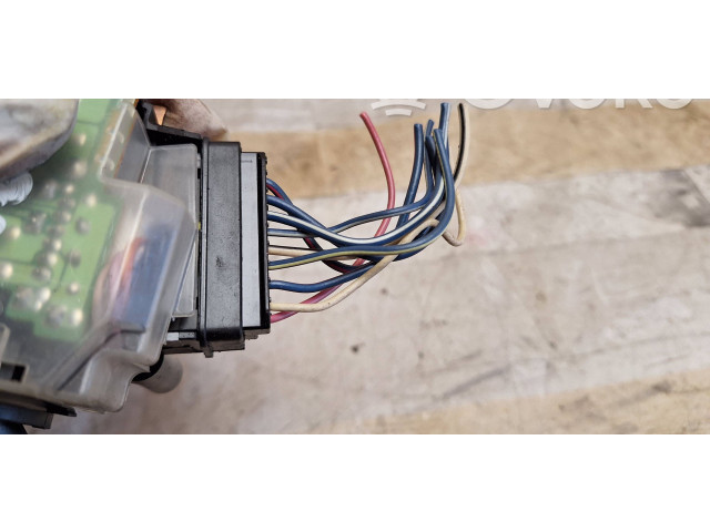 Ручка стеклоочистителей 173647   Pontiac Vibe