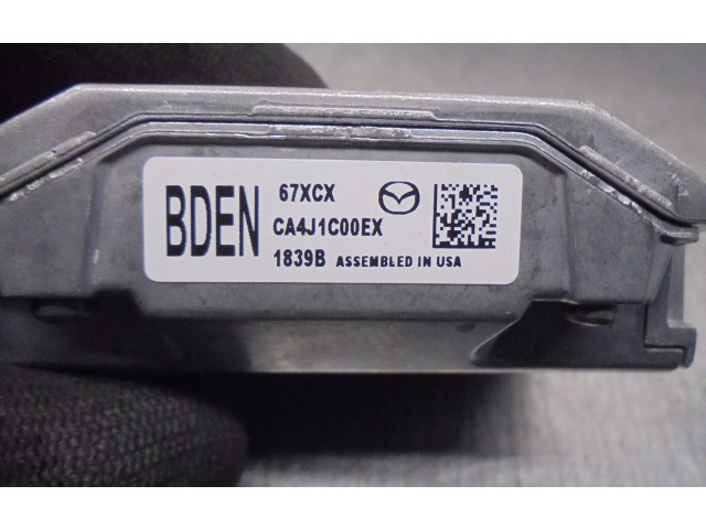 Блок управления BDEN67XCX, BDEN1839B Mazda 3