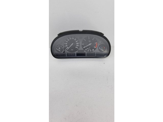 Přístrojová deska  BMW 5 E39 2000 62118375675  