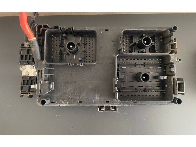 Pojistková skříňka 13255300, 529050199 Chevrolet Cruze 2011