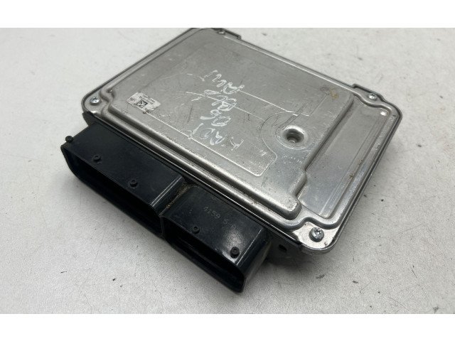 Řídící jednotka 03G906021PD, 03G906021CG   Volkswagen Caddy 2007