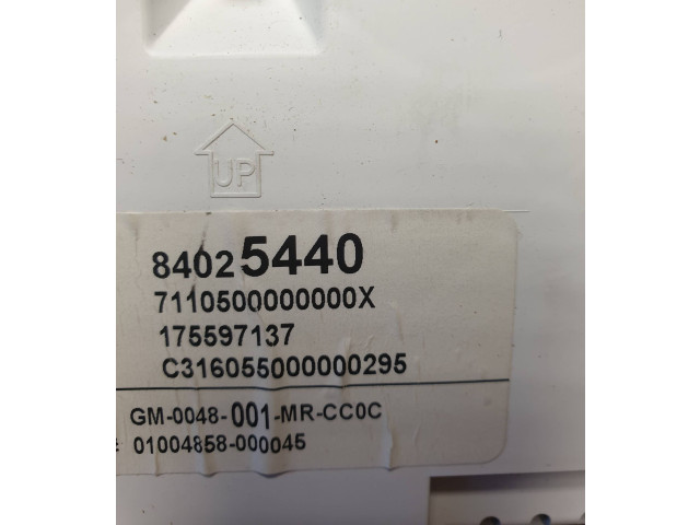 Панель приборов 84025440, 175597137   Chevrolet Camaro       