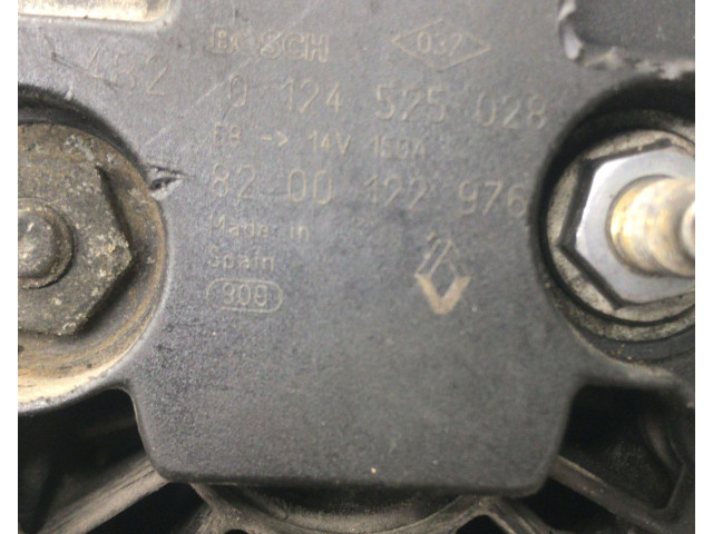 Генератор    Renault Clio III