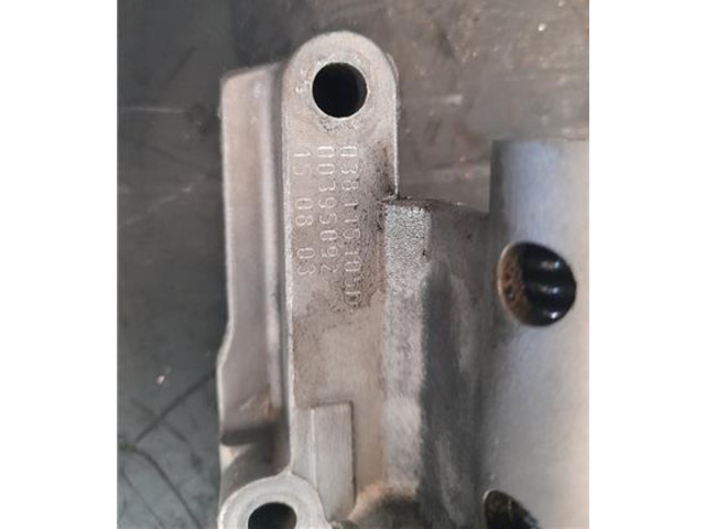 Масляный насос   038115105D  Volkswagen PASSAT B6 