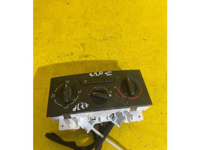 Блок управления климат-контролем RZ2R11P4K10   Peugeot Partner