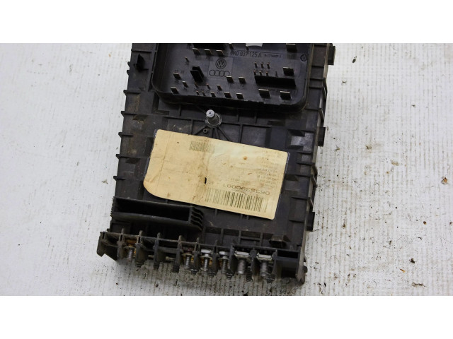 Блок предохранителей 1k0937800ae, 1k0937535j Volkswagen Caddy