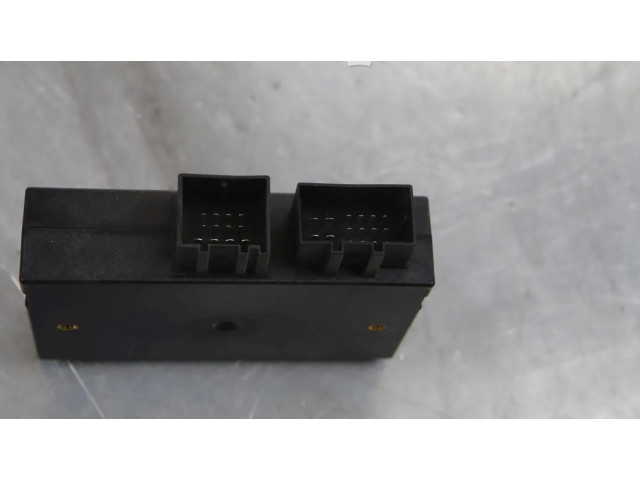 Блок управления крюка для прицепа