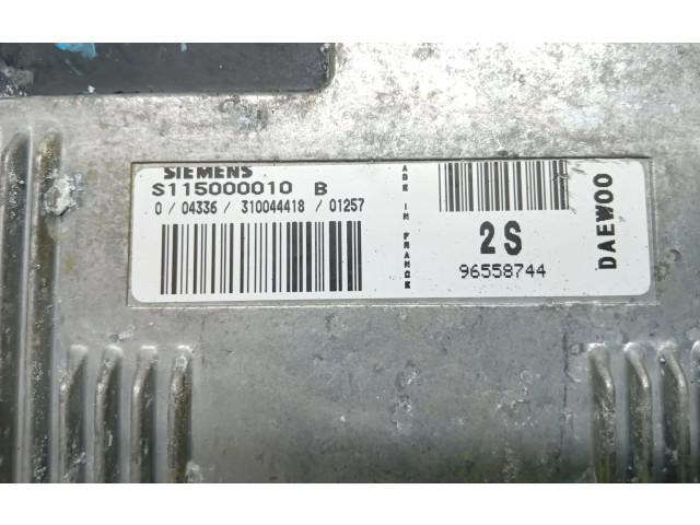 Vstřikovací lišta 96558744, 96558744 Daewoo Matiz