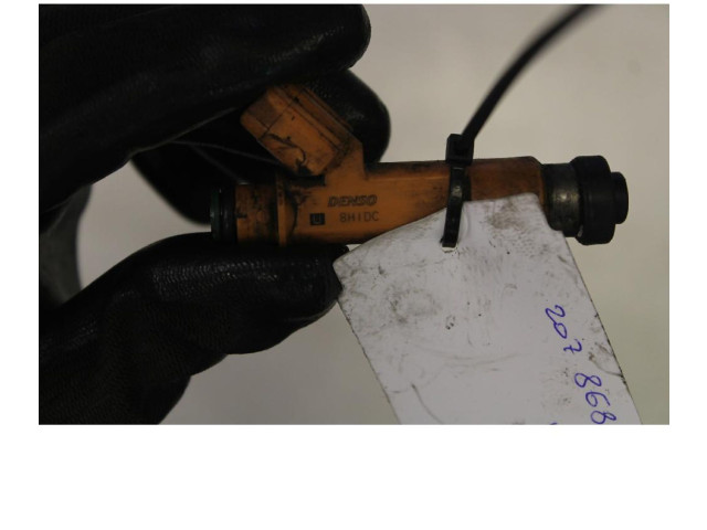 Vstřikovač Daihatsu Terios pro benzínový motor 1.3