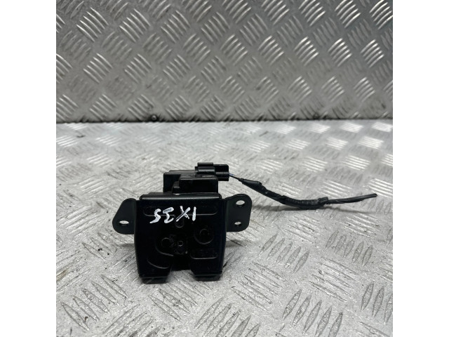 Zámek zadních dveří 812302S000 Hyundai ix35 2015