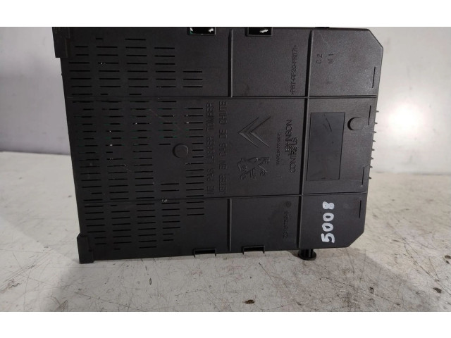   Pojistková skříňka 9812188580   Peugeot 5008 2012