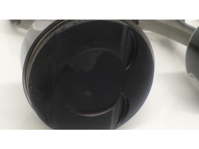 Píst 84L157 Audi S5 Facelift pro benzínový motor 3.0