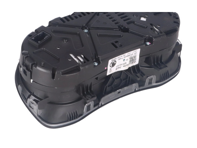 Панель приборов 6V0920741B   Skoda Fabia Mk3 (NJ)       