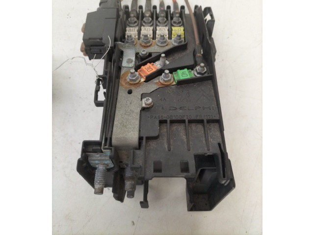 Pojistková skříňka 9666527580 Peugeot 5008 2012