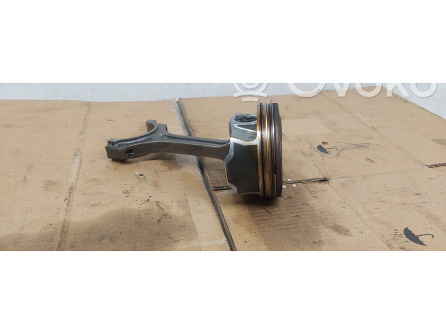 Píst Ford Mustang VI