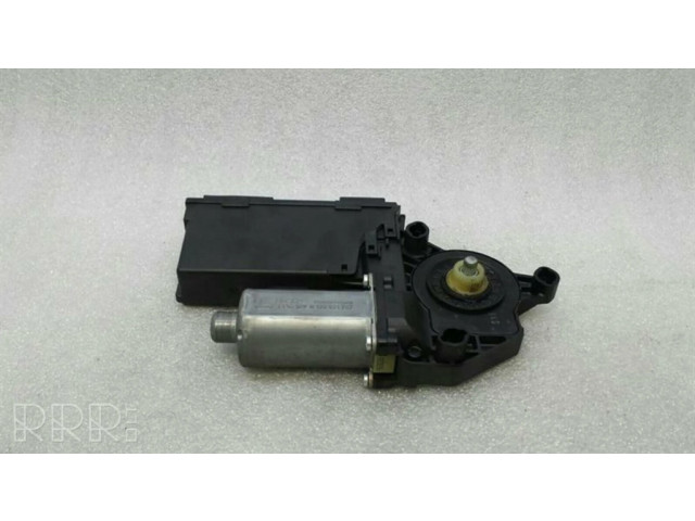 Задний двигатель механизма для подъема окон