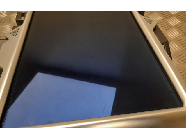 Дисплей 100477715K, B2066 Tesla Model S